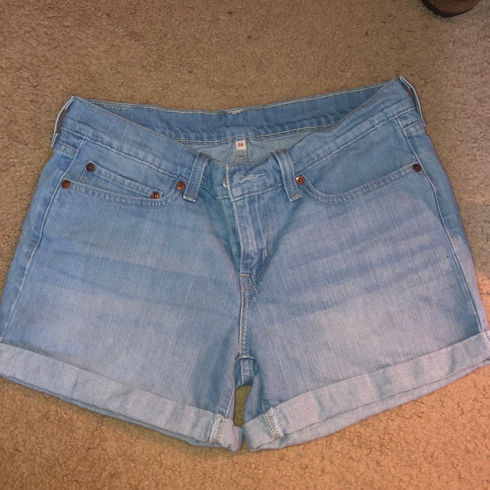 Levi Jean Shorts
